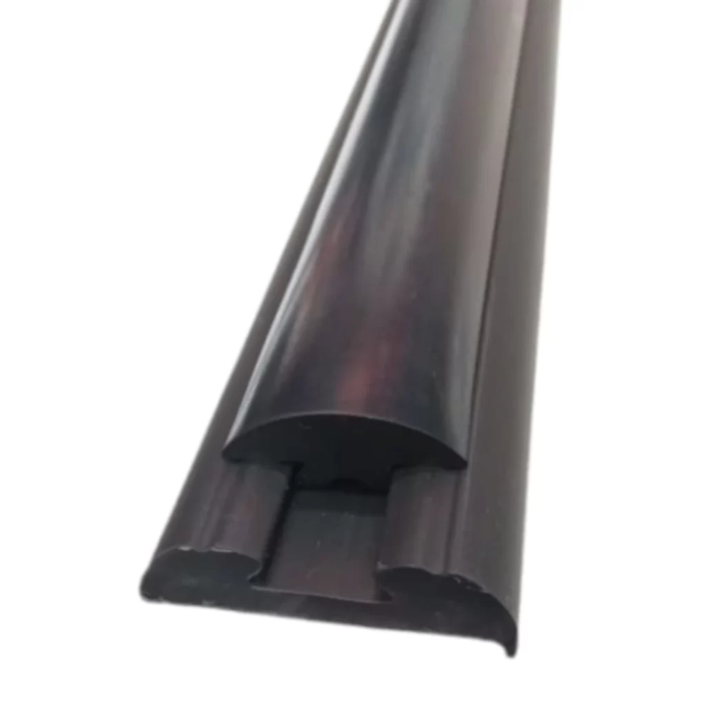 Base Em PVC Na Cor Preta E Verdugo 18 Metros Com Kit De Fixação